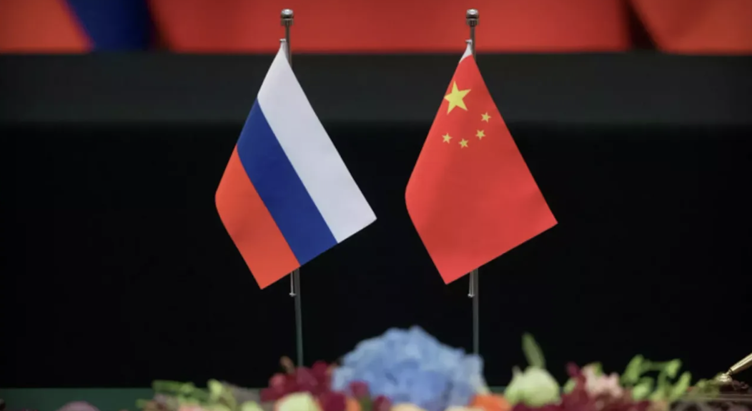 Manturov: Russia and China Plan to Strengthen Investment Ties